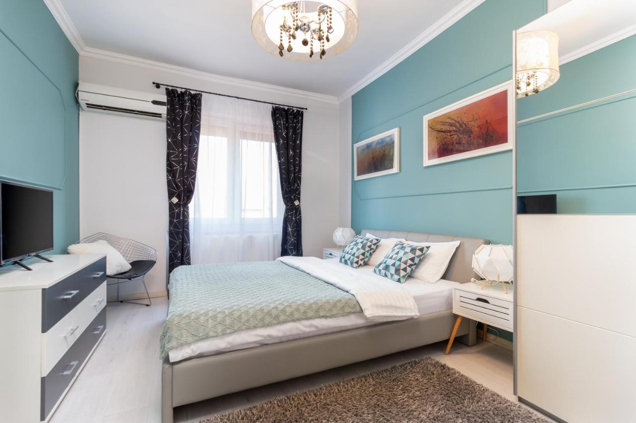 Moonlight Central Apartments Орадя Экстерьер фото